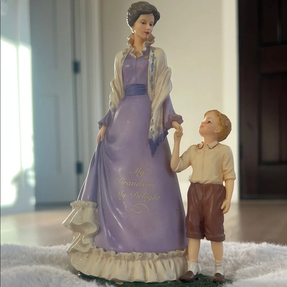 Elegant Purple and Cream Cake Topper with Child